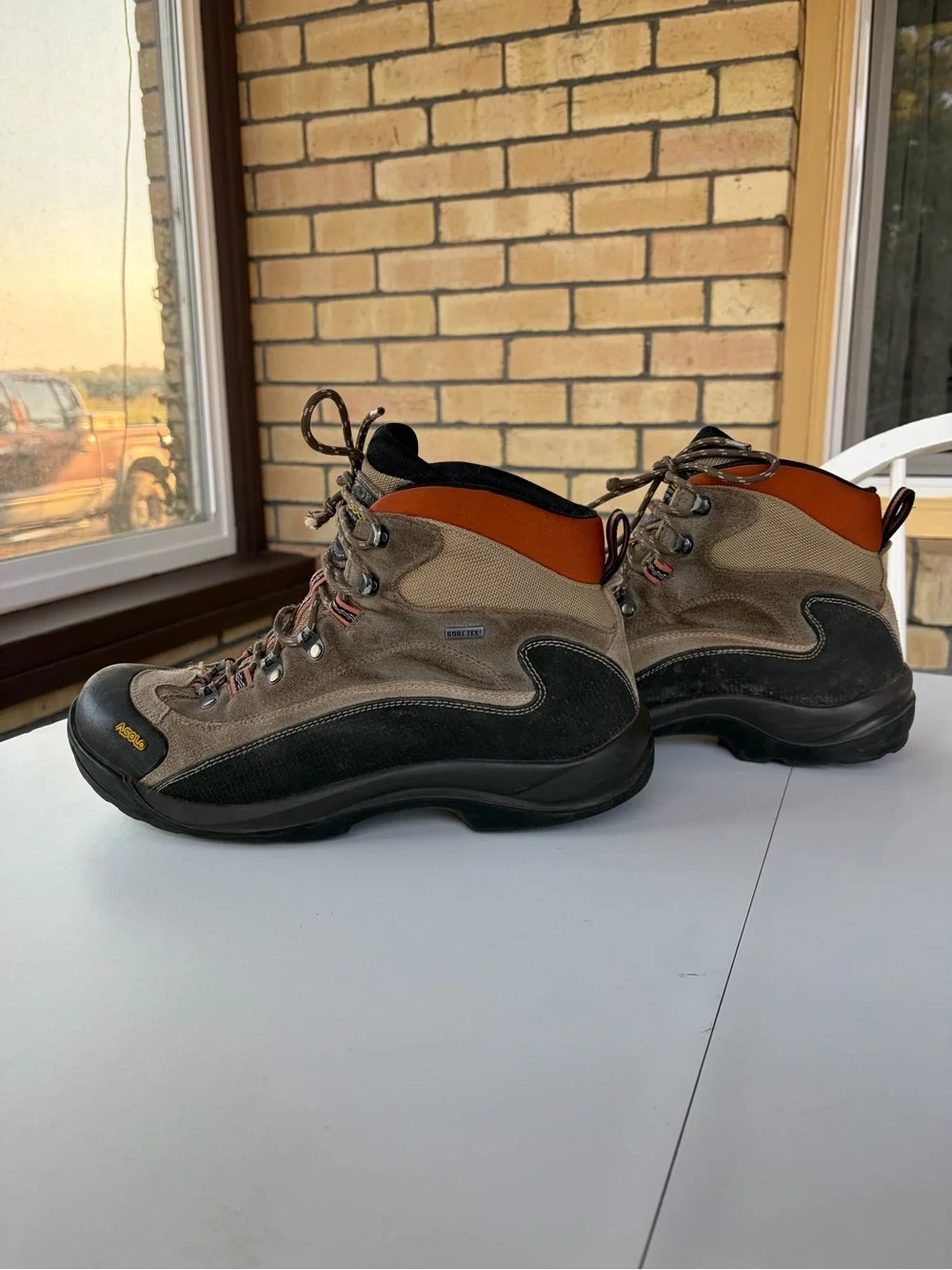 Asolo FSN95 GTX Mens 10  Gore-tex Trail Hiking Boots Brown Black Orange
